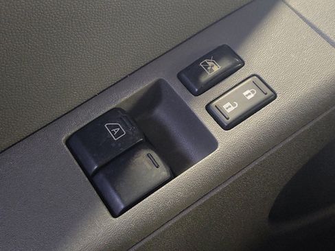 Used 2021 Nissan Frontier S RWD image 27