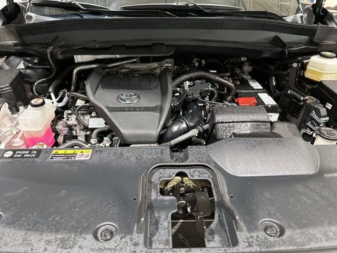 Certified 2024 Toyota Grand Highlander AWD image 24