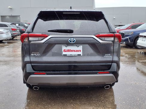 Used 2020 Toyota RAV4 XSE AWD/4WD image 24