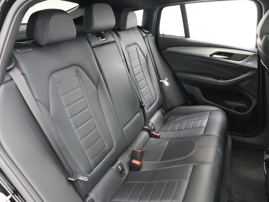 Used 2023 BMW X4 xDrive30i w/ Premium Package AWD/4WD image 33