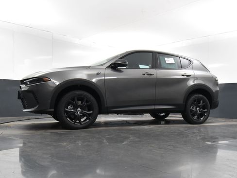 New 2024 Dodge Hornet GT Plus w/ Tech Pack Plus w/o Parking image 11