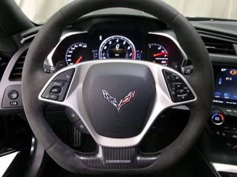 Used 2016 Chevrolet Corvette Stingray Coupe w/ 3LT Preferred Equipment Group RWD image 25