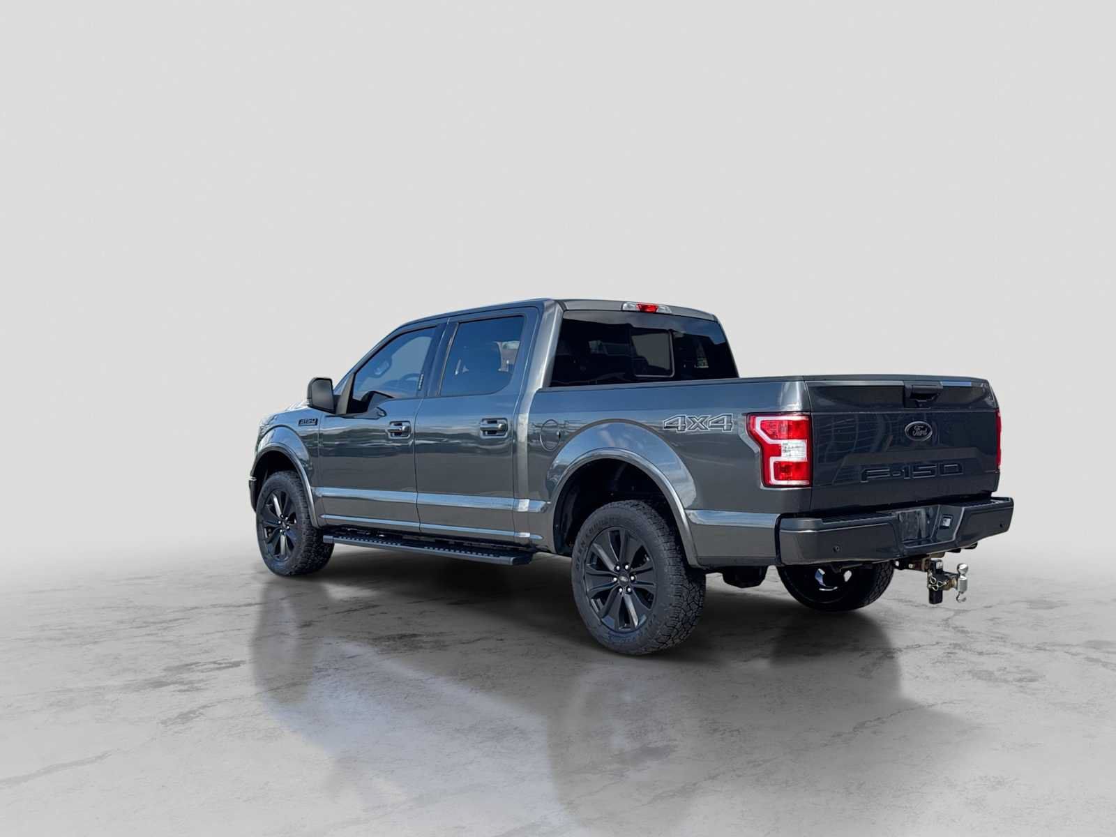 Used 2020 Ford F150 XLT w/ Equipment Group 302A Luxury AWD/4WD image 4