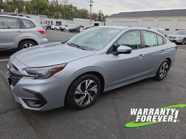 Used 2024 Subaru Legacy Premium AWD/4WD image 3