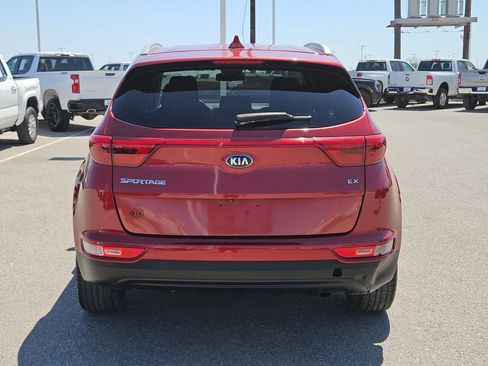 Used 2017 Kia Sportage EX image 4