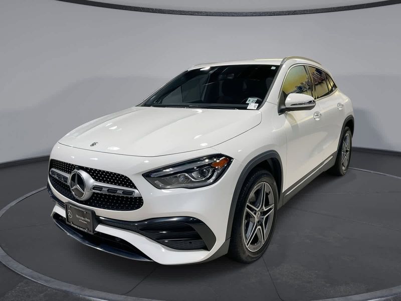 Certified 2022 Mercedes-Benz GLA 250 4MATIC image 1