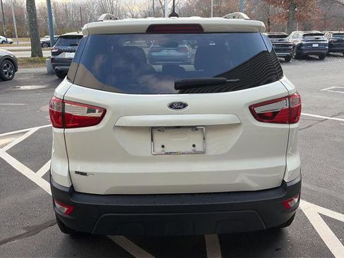 Certified 2021 Ford EcoSport SE image 4