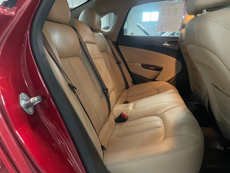 Used 2012 Buick Verano Leather FWD image 16