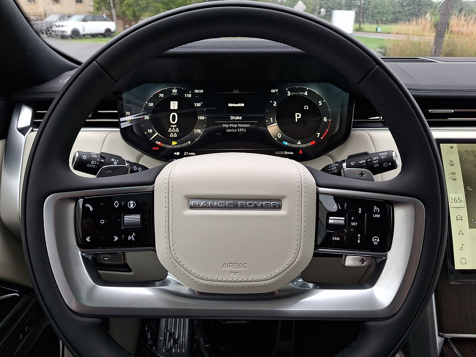 New 2027 Land Rover Range Rover Long Wheelbase SE AWD/4WD image 15
