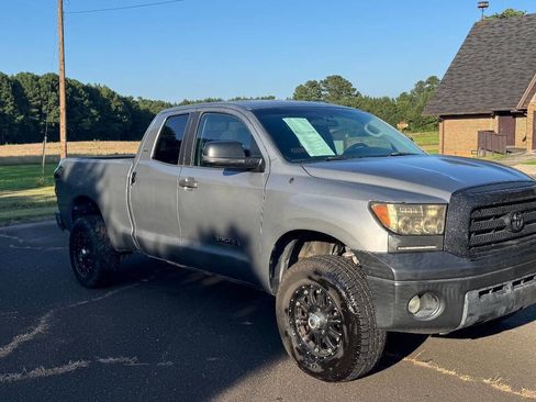 Used 2009 Toyota Tundra SR5 image 2