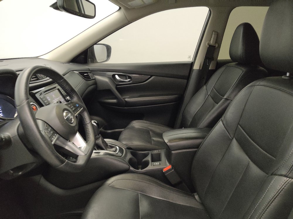 Used 2019 Nissan Rogue SL FWD image 17