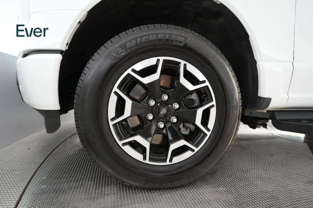Used 2023 Ford F150 Lightning XLT AWD/4WD image 13