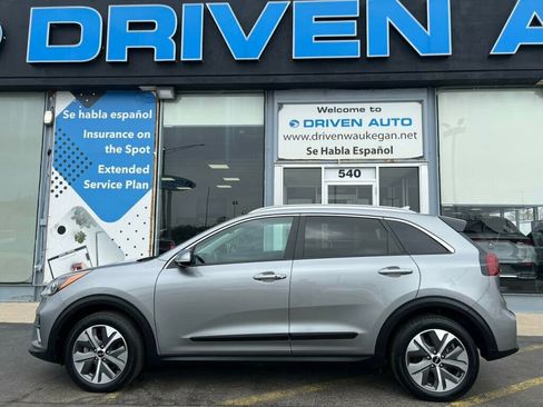 Used 2022 Kia Niro EX w/ Cold Weather Package image 35