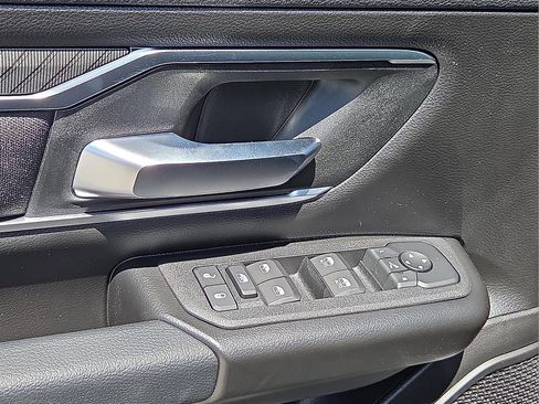 New 2026 RAM 1500 4x4 Crew Cab image 13