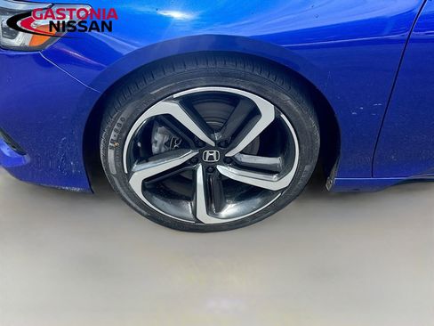 Used 2022 Honda Accord Sport image 37