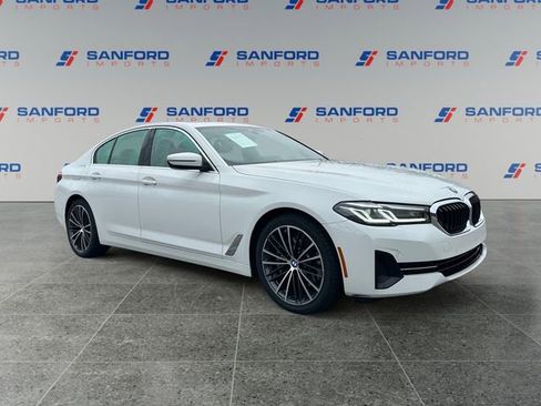 Used 2022 BMW 530i w/ Convenience Package image 7