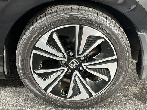 Used 2016 Honda Civic EX-L image 11