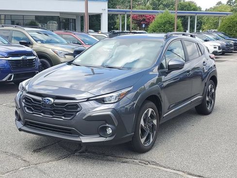 Used 2025 Subaru Crosstrek 2.5i Limited w/ Crosstrek Mirror Package AWD/4WD image 3