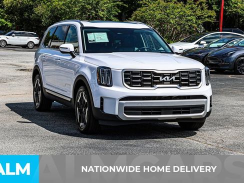 Used 2025 Kia Telluride S AWD/4WD image 5