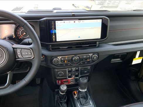 New 2026 Jeep Gladiator Rubicon AWD/4WD image 13