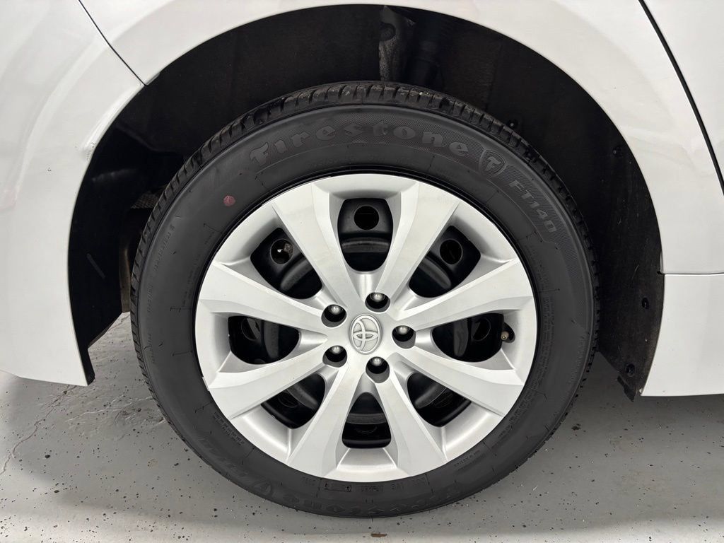 Used 2026 Toyota Corolla LE FWD image 64