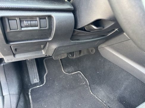 Certified 2024 Subaru Crosstrek 2.0i Premium AWD/4WD image 13