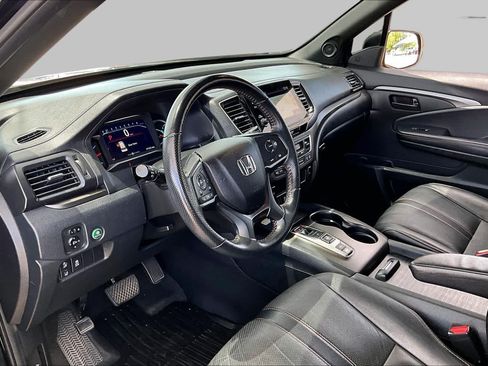 Used 2022 Honda Pilot TrailSport image 18