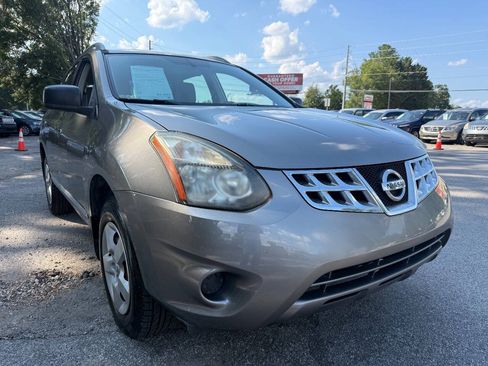 Used 2015 Nissan Rogue S w/ Convenience Package FWD image 1