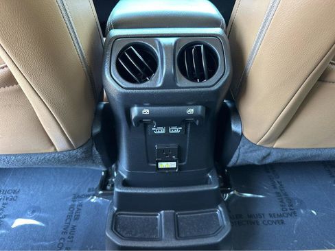 Used 2021 Jeep Wrangler Unlimited Sahara w/ Cold Weather Group image 17