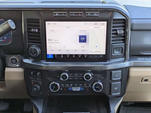 Used 2024 Ford F350 Lariat w/ Lariat Ultimate Package AWD/4WD image 18