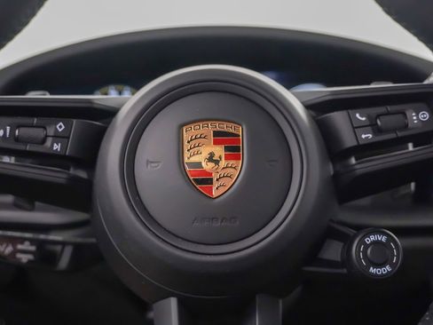 Certified 2022 Porsche 911 GT3 image 23