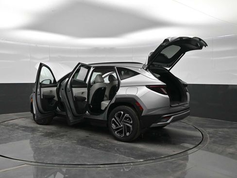 New 2026 Hyundai Tucson Limited image 43