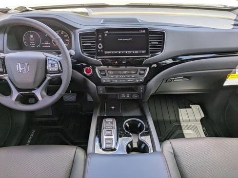 New 2026 Honda Ridgeline Black Edition image 13