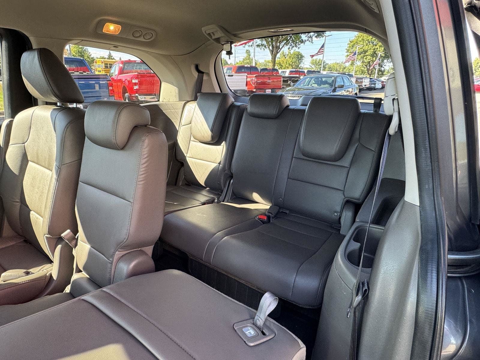 Used 2015 Honda Odyssey EX-L image 32
