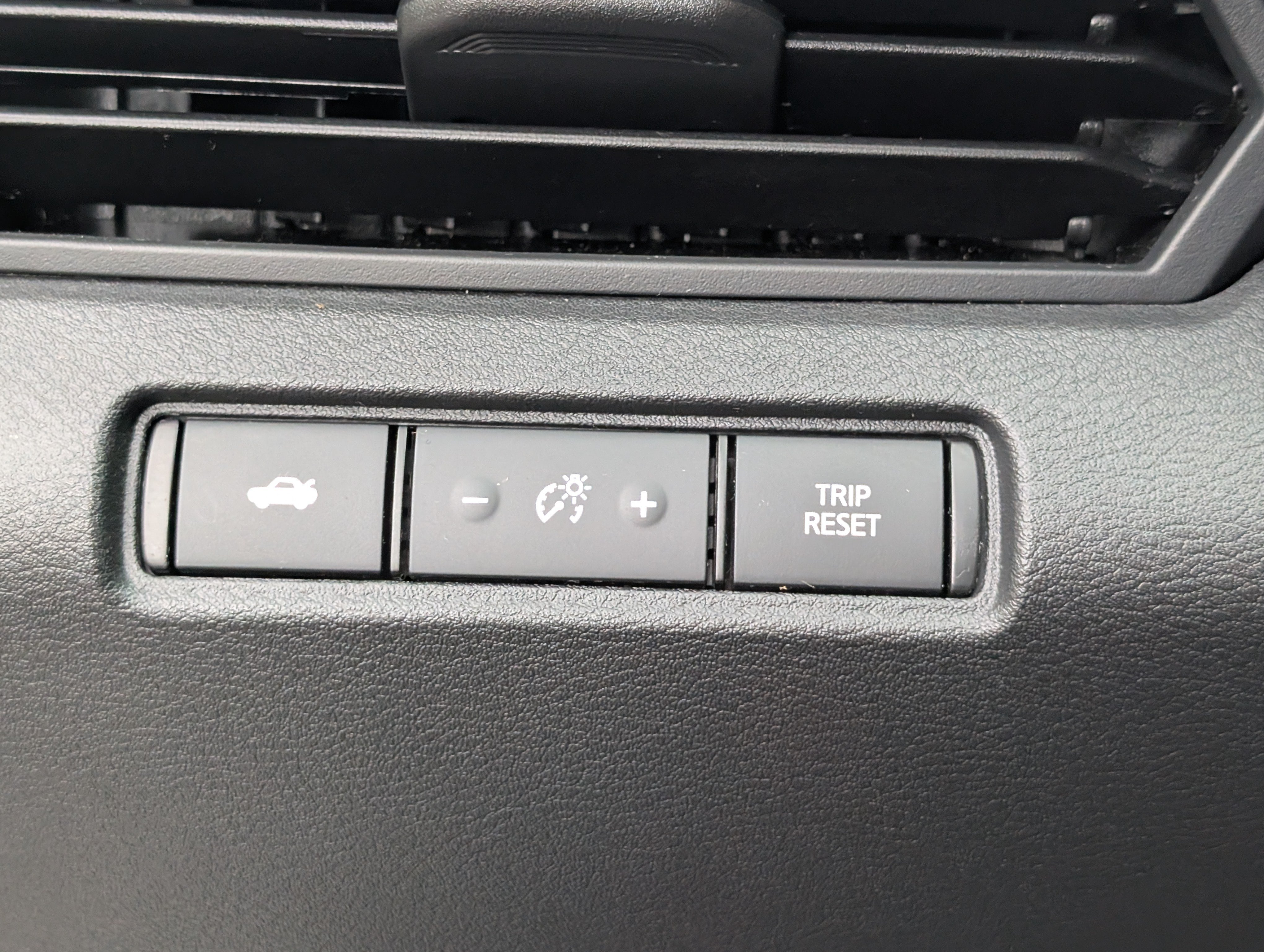 Used 2025 Nissan Altima 2.5 SV w/ SV Special Edition Package FWD image 20