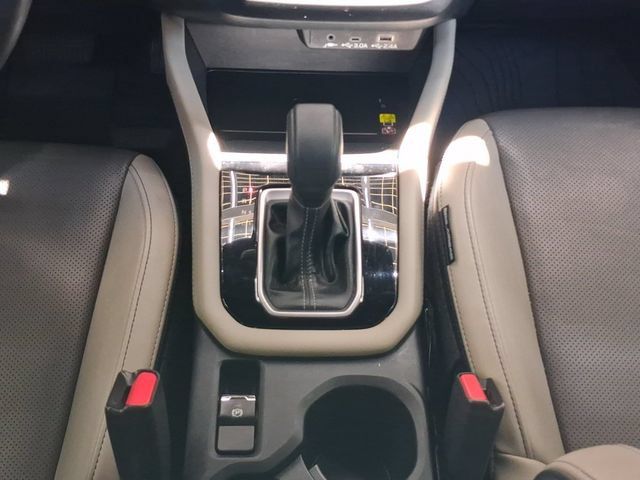 Used 2025 Subaru Forester Limited w/ Popular Package #1 AWD/4WD image 6