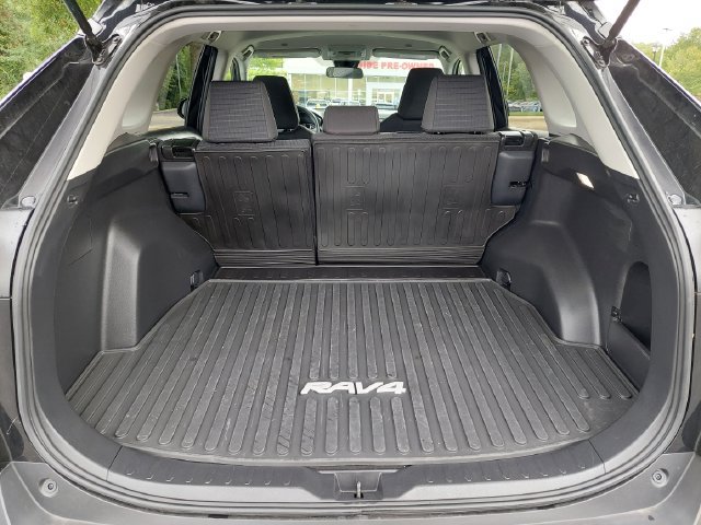 Used 2025 Toyota RAV4 LE AWD/4WD image 26