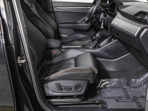Used 2022 Audi Q3 2.0T Premium w/ Black Optic Sport Package image 46