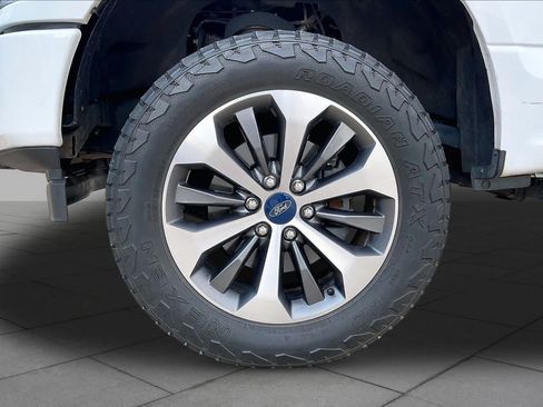 Used 2019 Ford F150 XL w/ Equipment Group 101A Mid AWD/4WD image 12