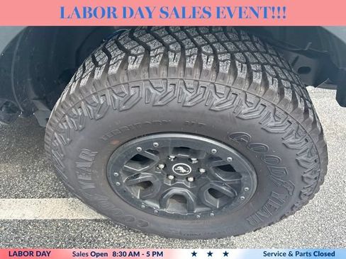 Certified 2023 Ford Bronco Wildtrak AWD/4WD image 5