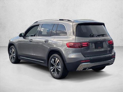 New 2026 Mercedes-Benz GLB 250 image 8