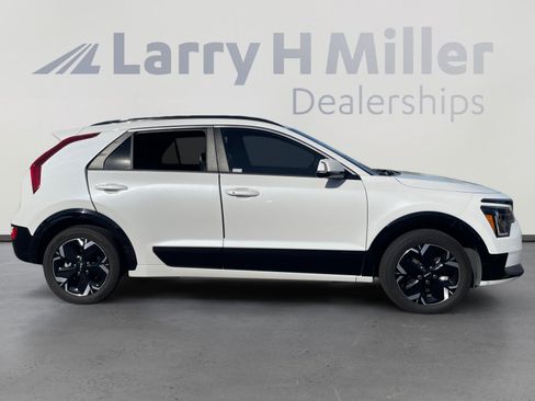 Used 2023 Kia Niro Wind image 6