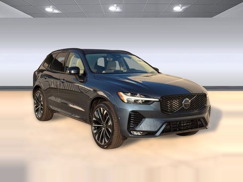New 2026 Volvo XC60 B5 Ultra w/ Climate Package image 7