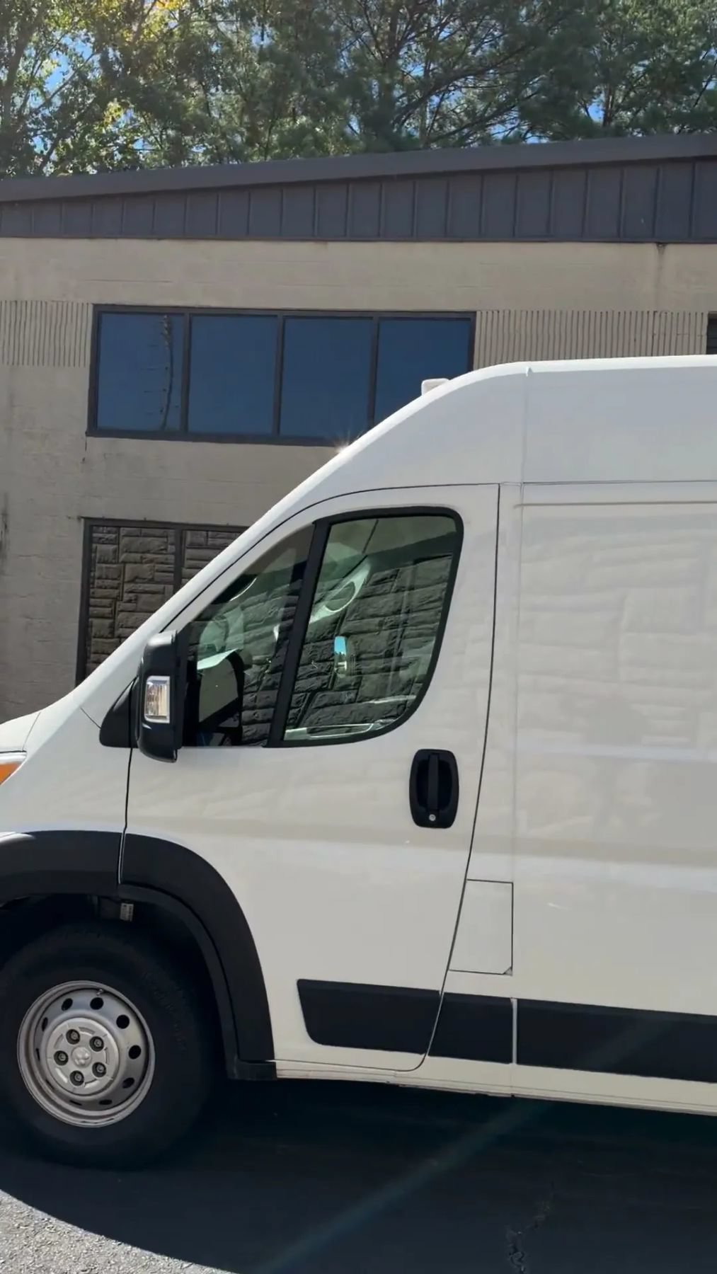 Used 2023 RAM ProMaster 2500 FWD image 51