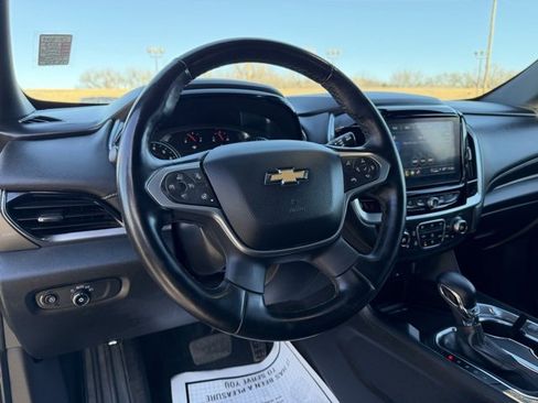 Used 2023 Chevrolet Traverse LT w/ LPO, Floor Liner Package image 16