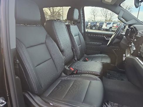 Used 2024 GMC Sierra 1500 Elevation AWD/4WD image 11