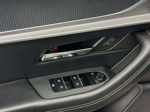 Used 2025 MAZDA CX-90 3.3 Turbo w/ Premium Sport Pkg image 15