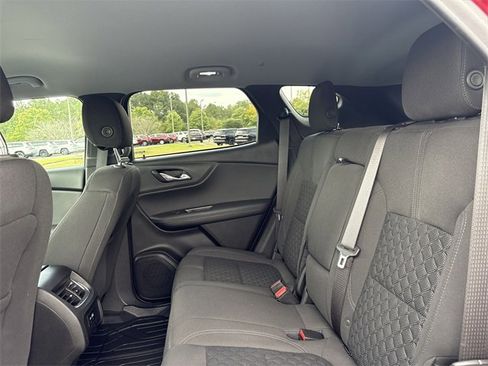Used 2021 Chevrolet Blazer LT image 22