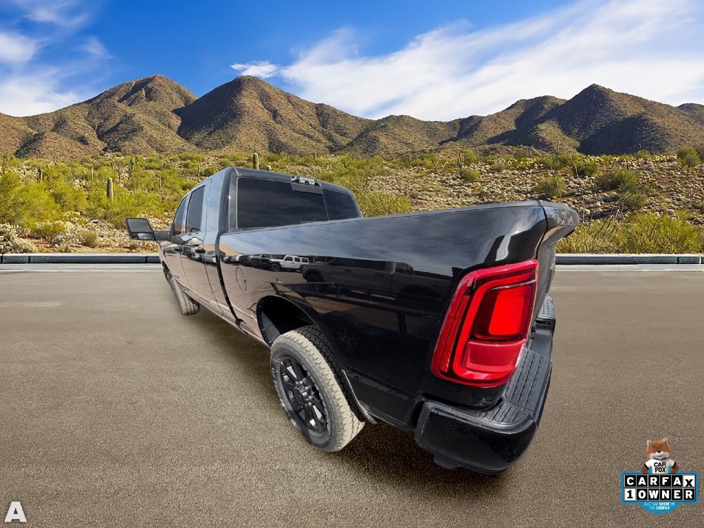 Used 2026 RAM 2500 Laramie AWD/4WD image 2
