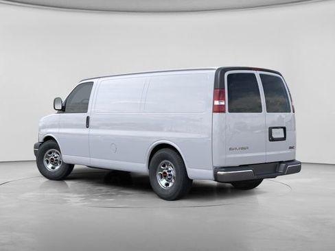 New 2026 GMC Savana 2500 image 3